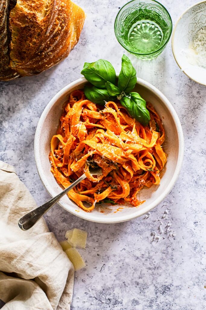 15 Minute Tomato and Mascarpone Pasta Sauce - The Veg Connection